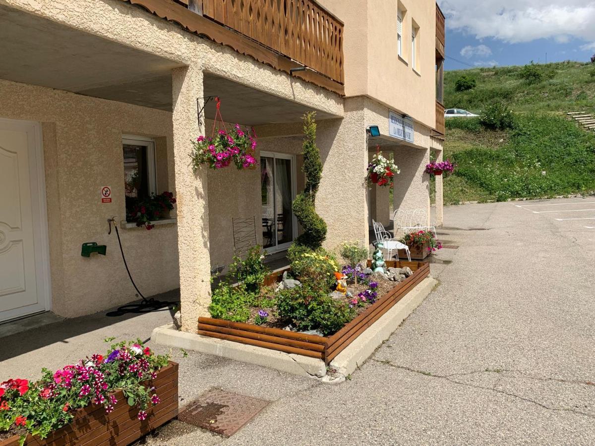 Appartement A La Montagne A La Meije Blanche Villar-dʼArène Exterior foto